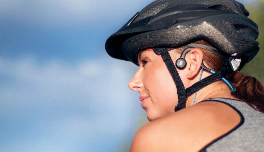 bone conduction headphones 2