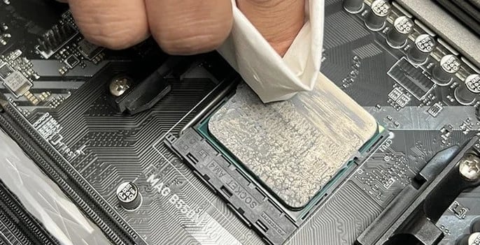 thermal paste remove