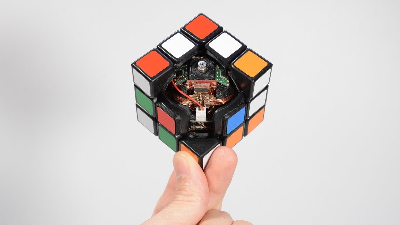 Self Solving Rubik's Cube