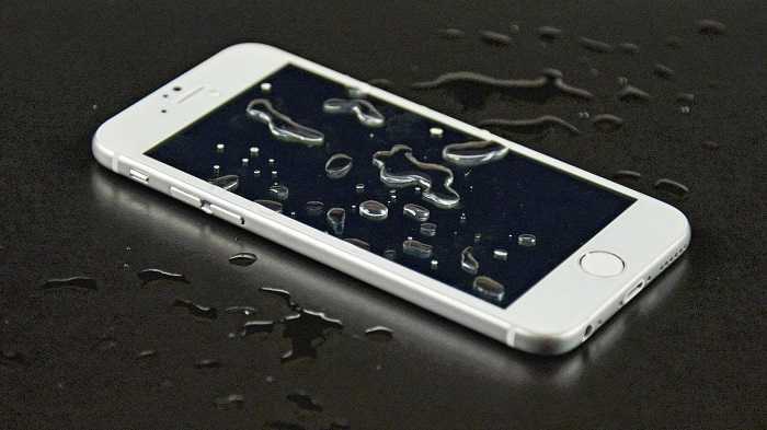 iPhone 6S Water
