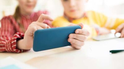 children smartphone