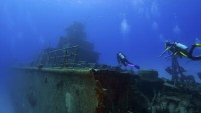 shipwreck blue