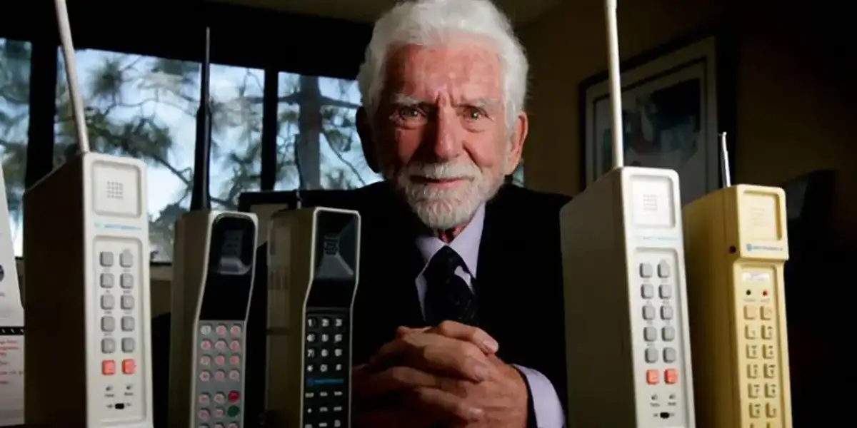 cell phone martin cooper